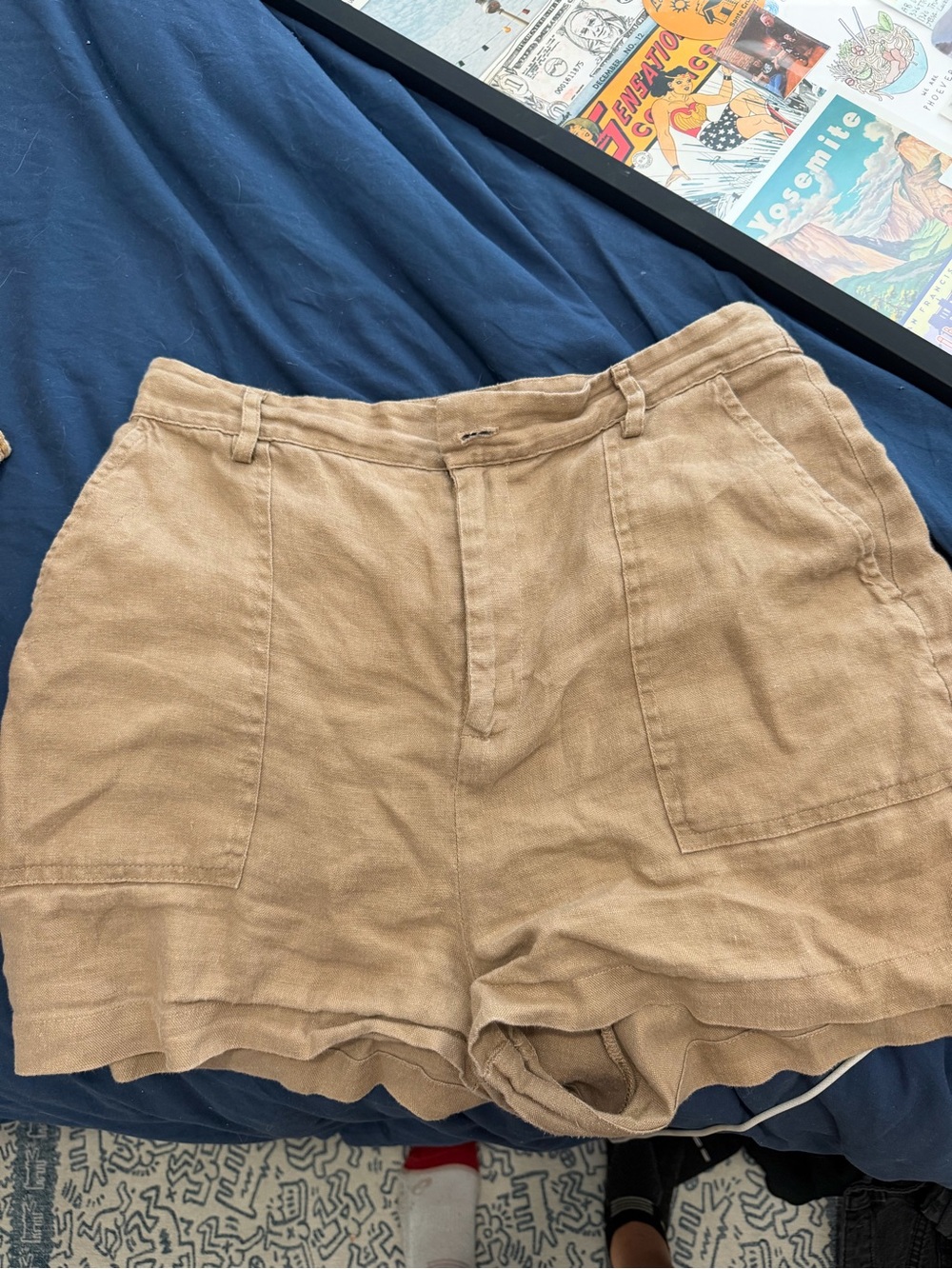 Reformation Women's Casual Linen-Blend Tan Shorts